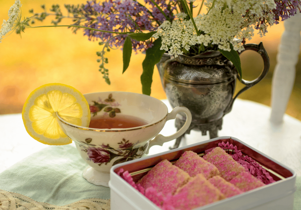 luxury tea blog post cover